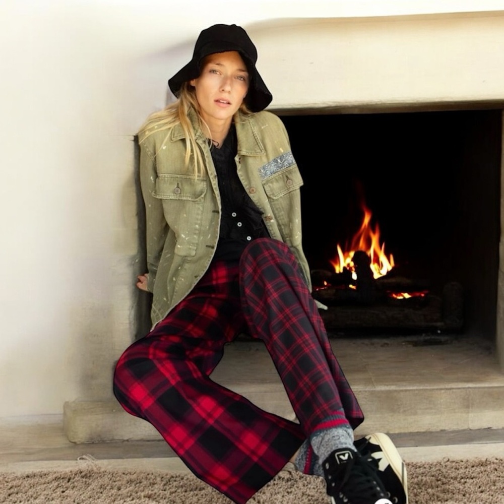 Free People Coffee Break Red Plaid  Wide Leg Pants Size 24